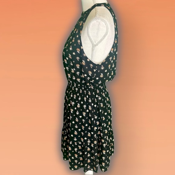 NWOT Aritzia Wilfred Black & Floral Multi ‘Effet’ Mini Dress Size Small - Picture 12 of 12